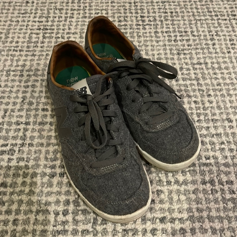 Men’s New Balance CRT300 Gray Wool Shoes 9.5